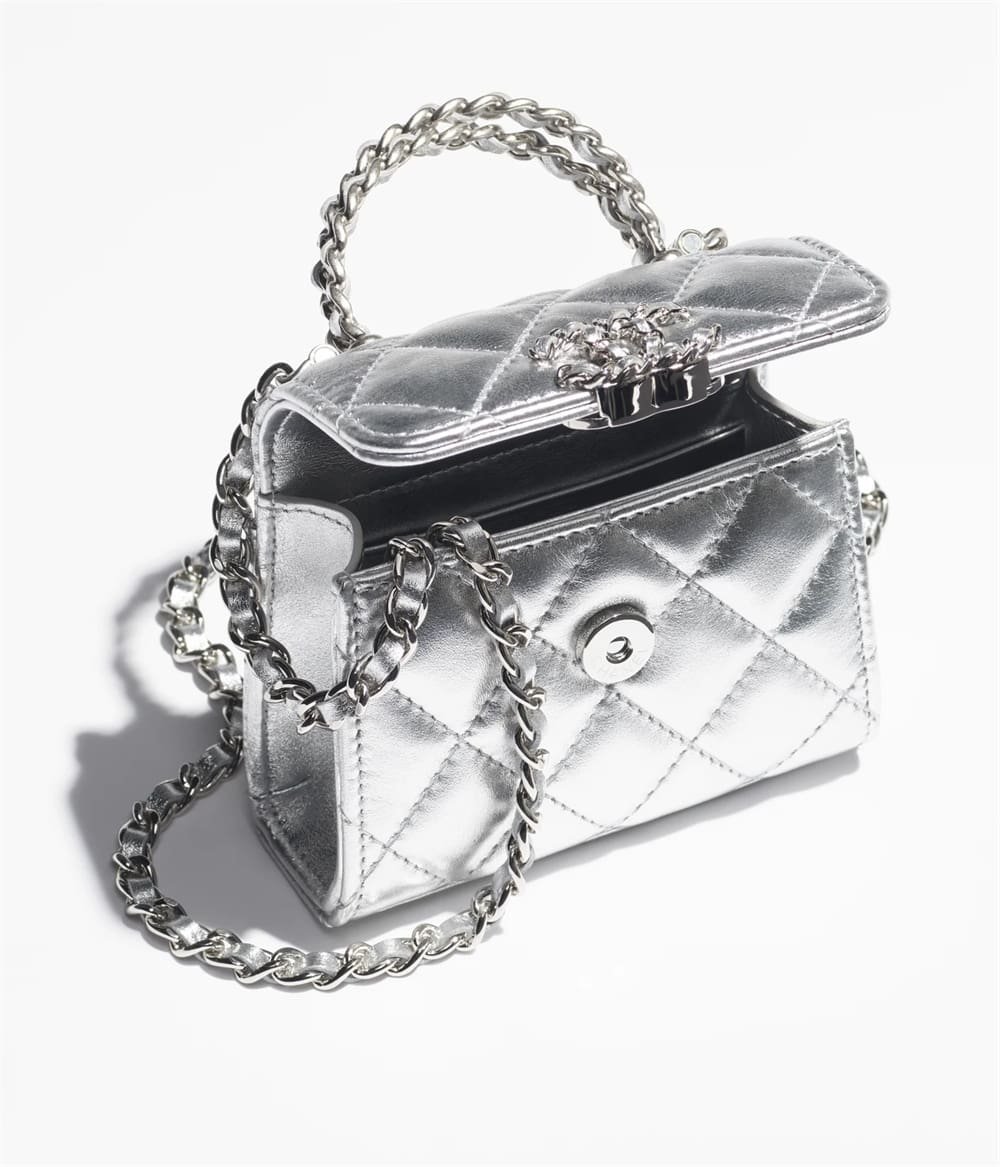 Ch**el Clutch with chain
