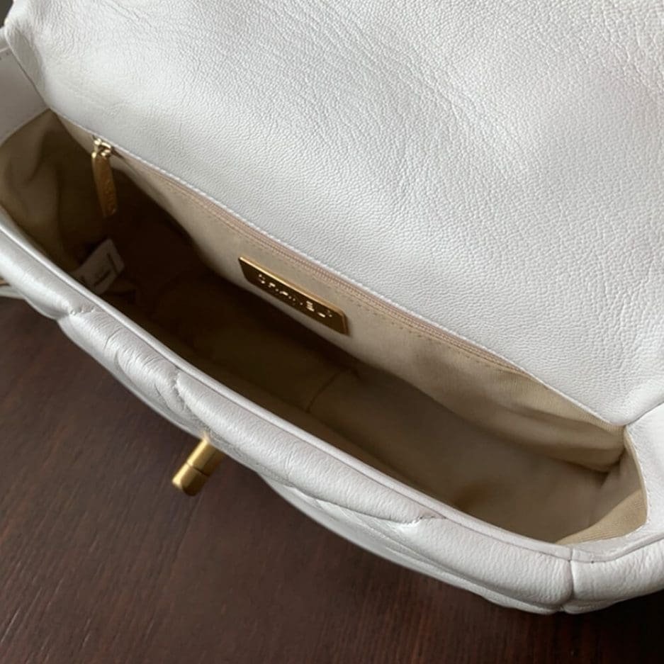 Ch**el 19 Large Handbag AS1161
