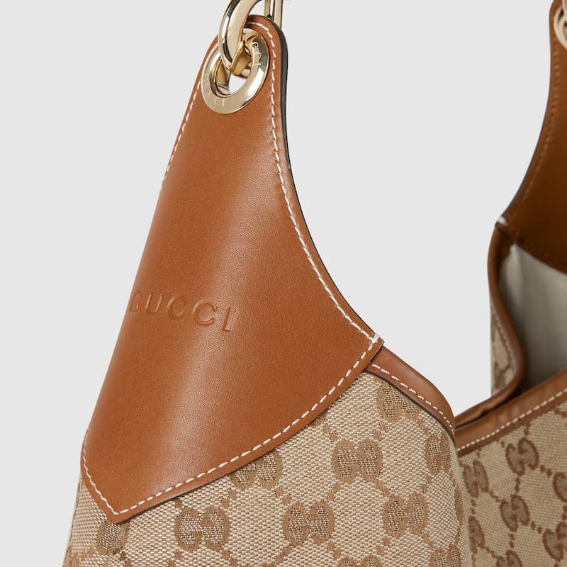 Gvc*1 B medium shoulder bag