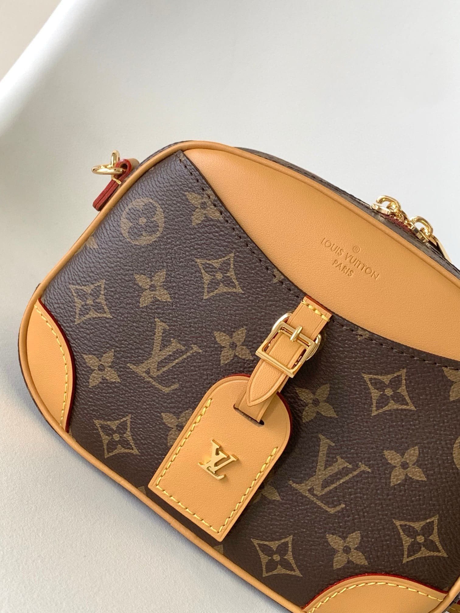 L0vis Vvtt0n M45528 Mini Luggage Bag