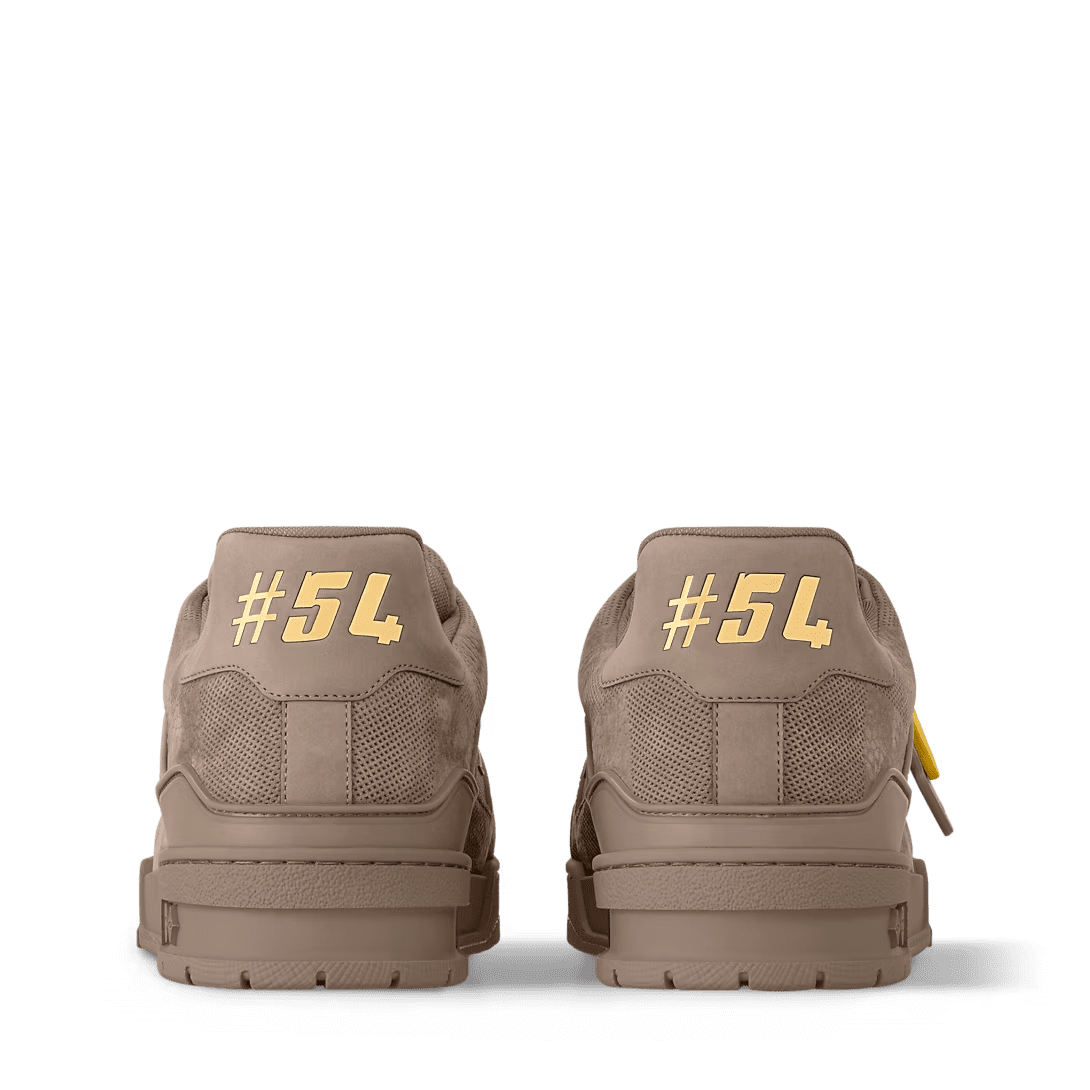 L0vis Vvtt0n 1AH618 LV Trainer Sneaker