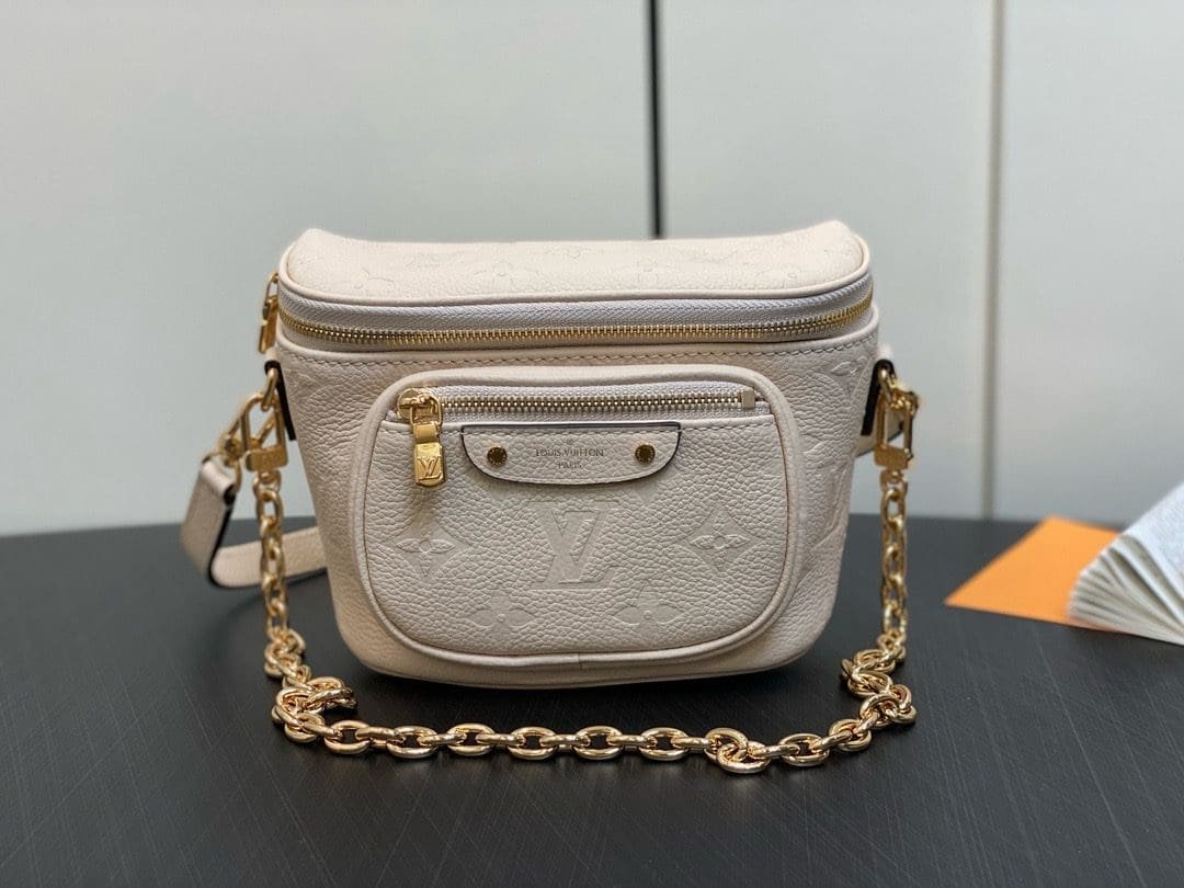 L0vis Vvtt0n M83275 Mini Bumbag