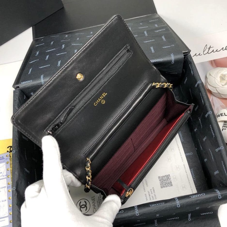 Ch**el WALLET ON CHAIN AP3054