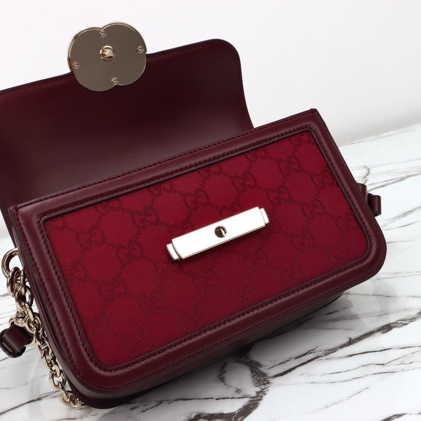Gvc*1 GO SMALL SHOULDER BAG