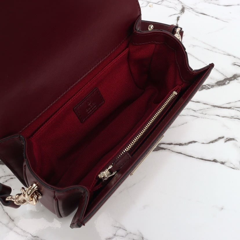 Gvc*1 GO SMALL SHOULDER BAG