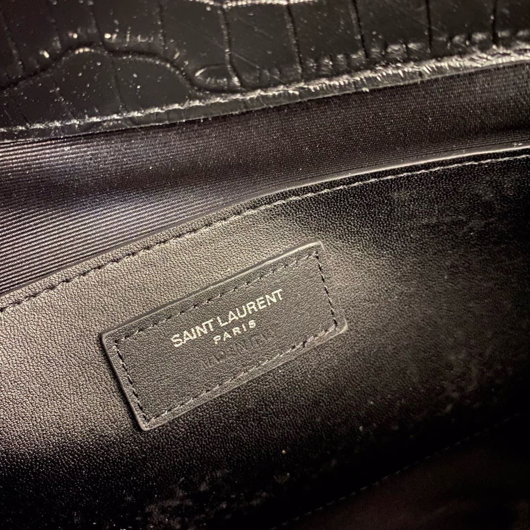 Sa1nt Lau*nt Black Manhattan croc-effect shoulder bag