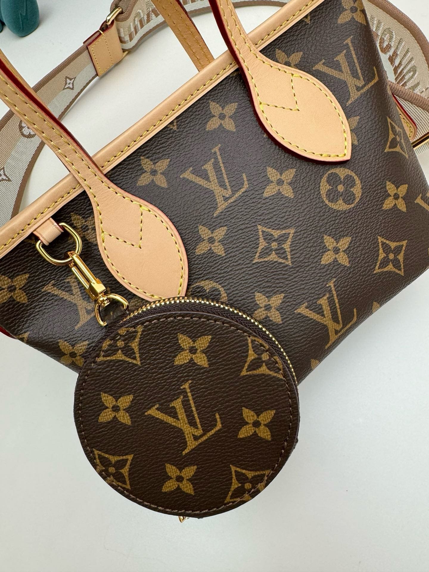 L0vis Vvtt0n Neverfull BB M46705
