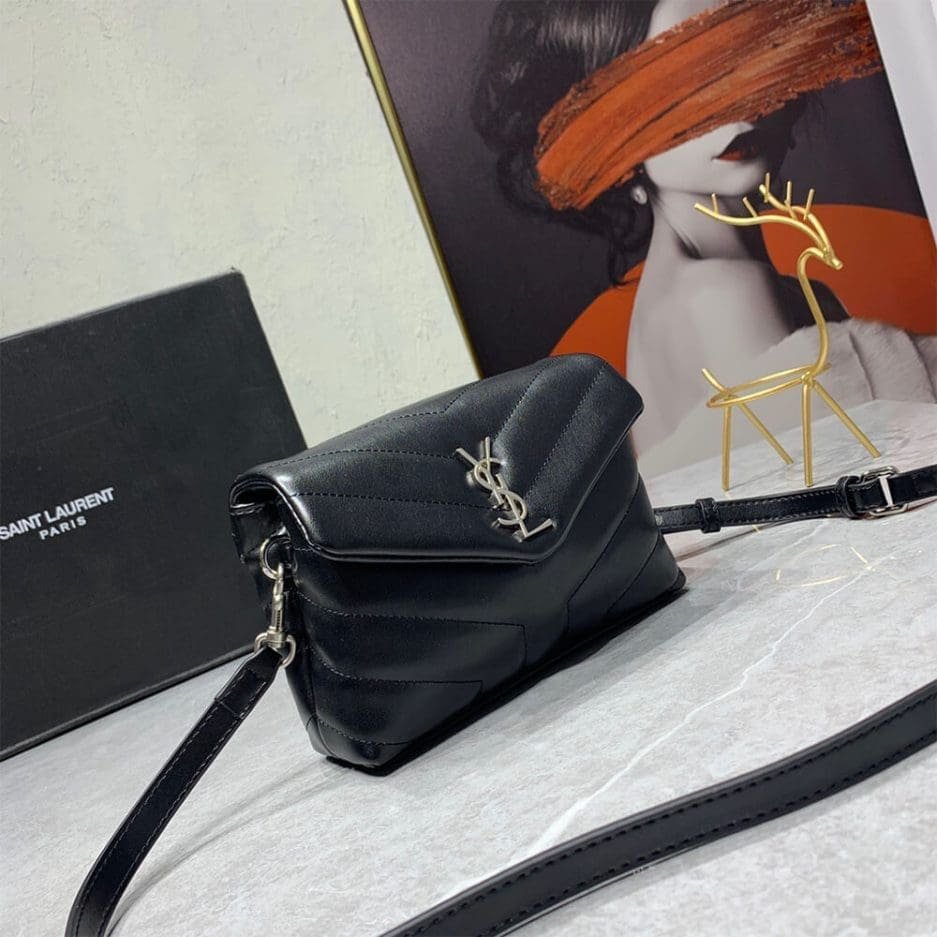 Sa1nt Lau*nt Y51 Toy Loulou Bag