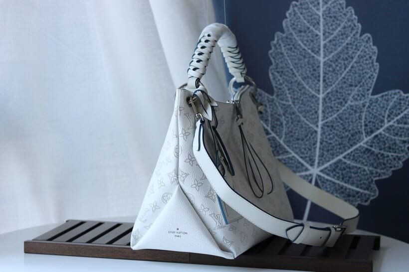 L0vis Vvtt0n M56201 Beaubourg Hobo MM
