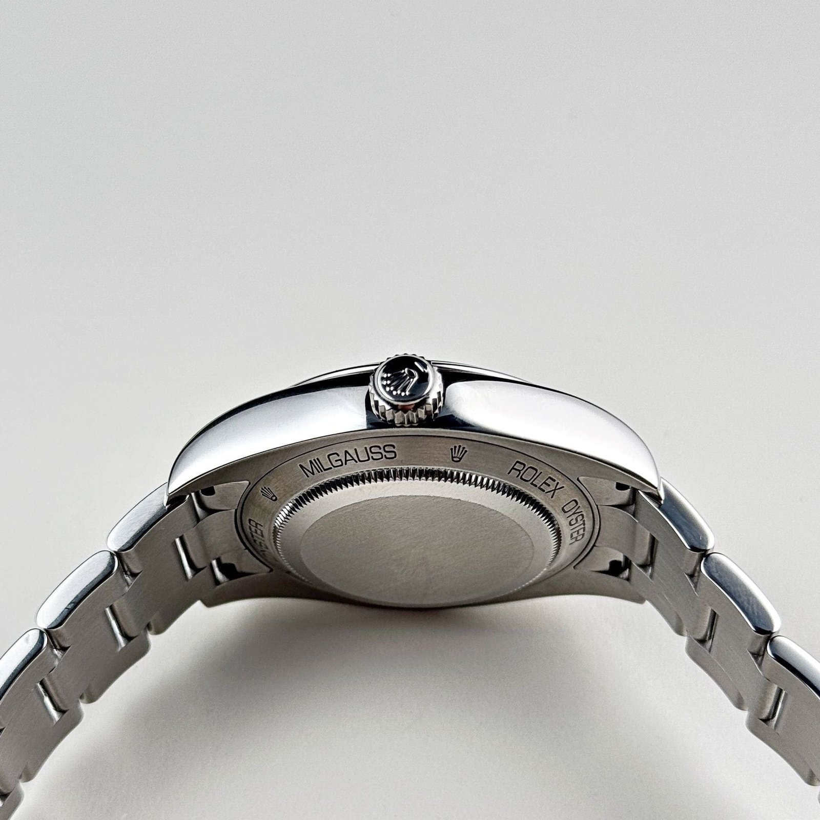 R01ex Milgauss 116400GV Stainless Steel Black Dial