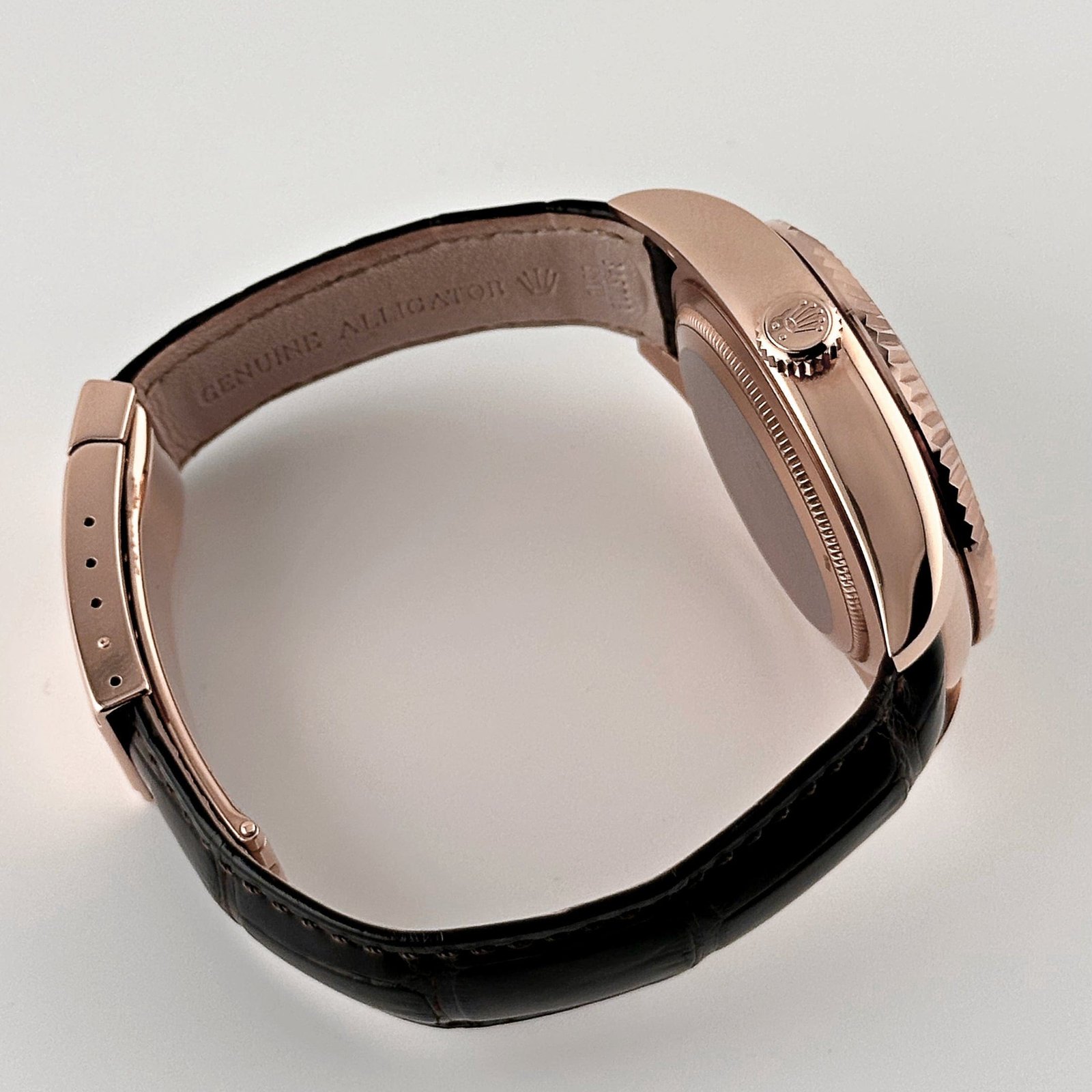 R01ex Sky-Dweller 326135 Rose Gold Chocolate Dial