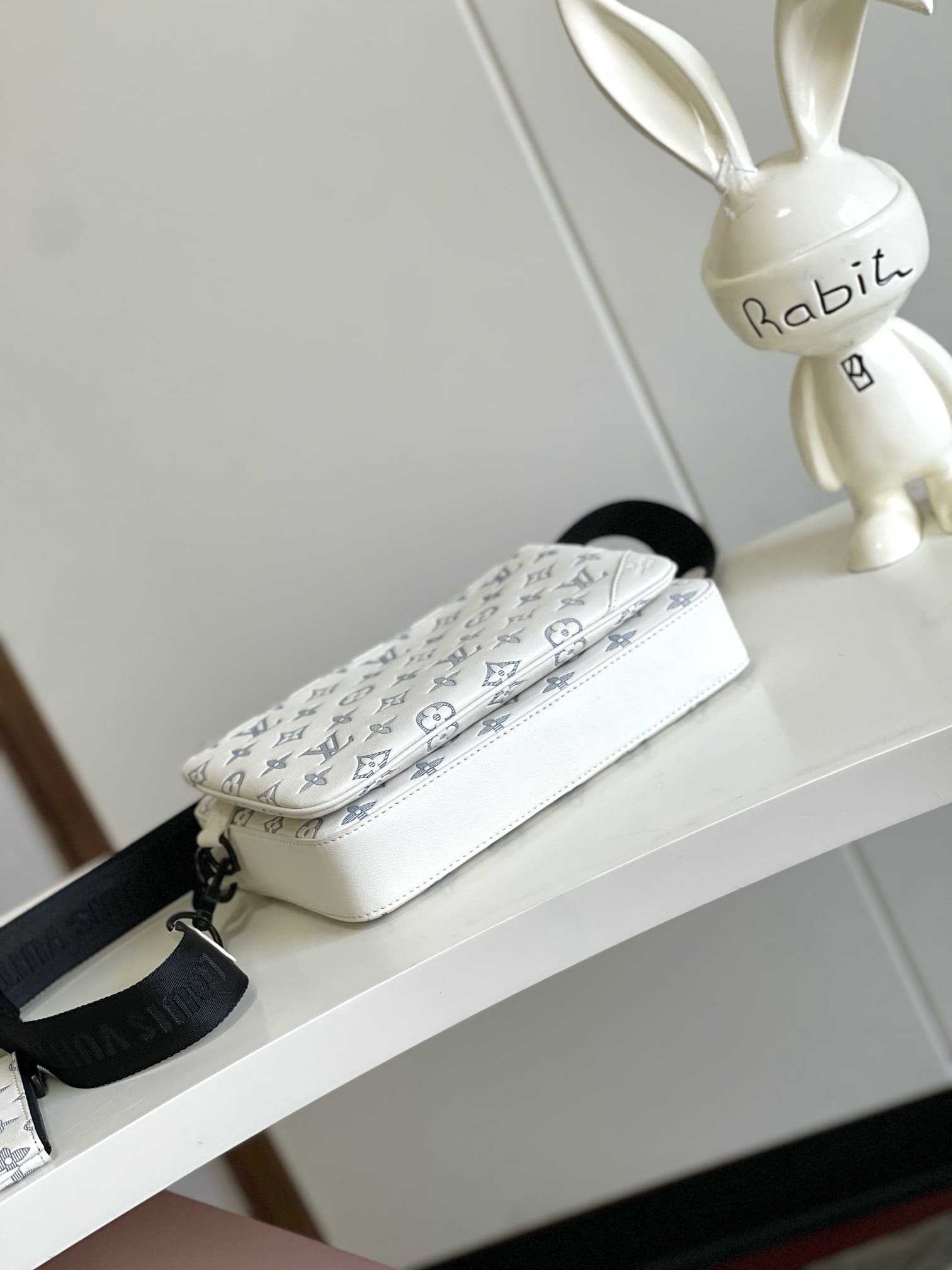 L0vis Vvtt0n M24754 Trio Messenger