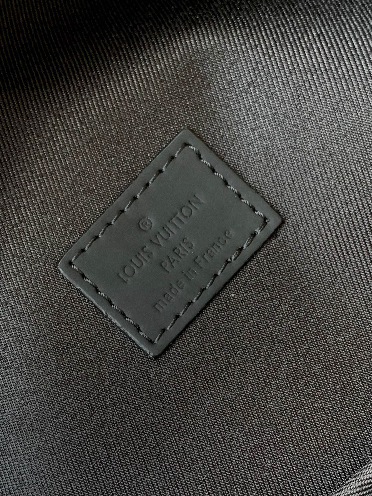 L0vis Vvtt0n M46684 Discovery Backpack PM